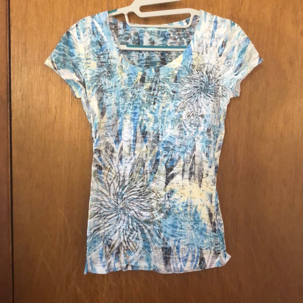 Maurice’s shirt
